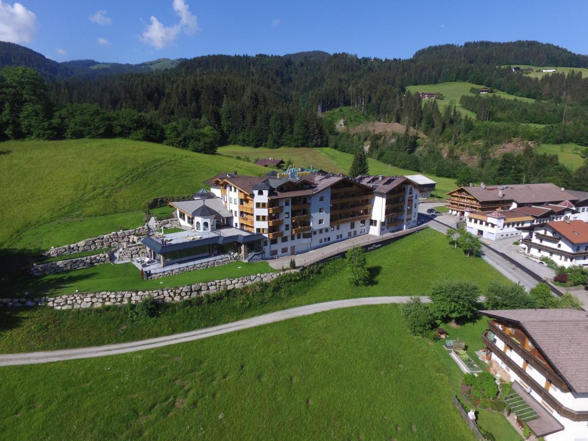 Hotel Bergkristall (Adults Only) Oberau Eksteriør billede